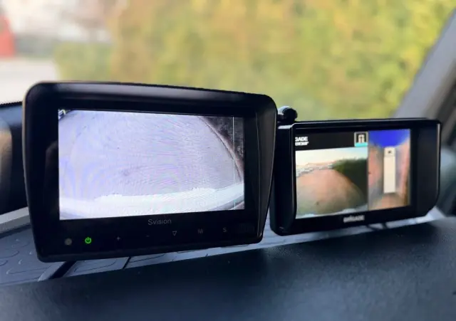 MERCEDES-BENZ ANTOS /1830/E 6/Chłodnia +Winda /18 Palet / Niski Przebieg122 Tys Km! 