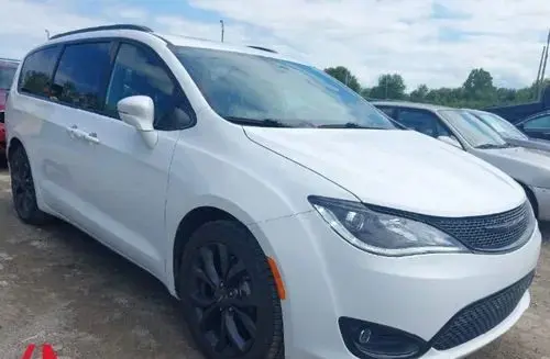 CHRYSLER Pacifica 