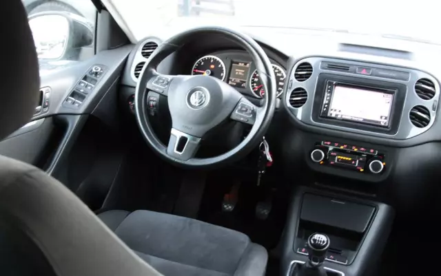VOLKSWAGEN Tiguan 2.0 TDI BlueMot Sport&Style