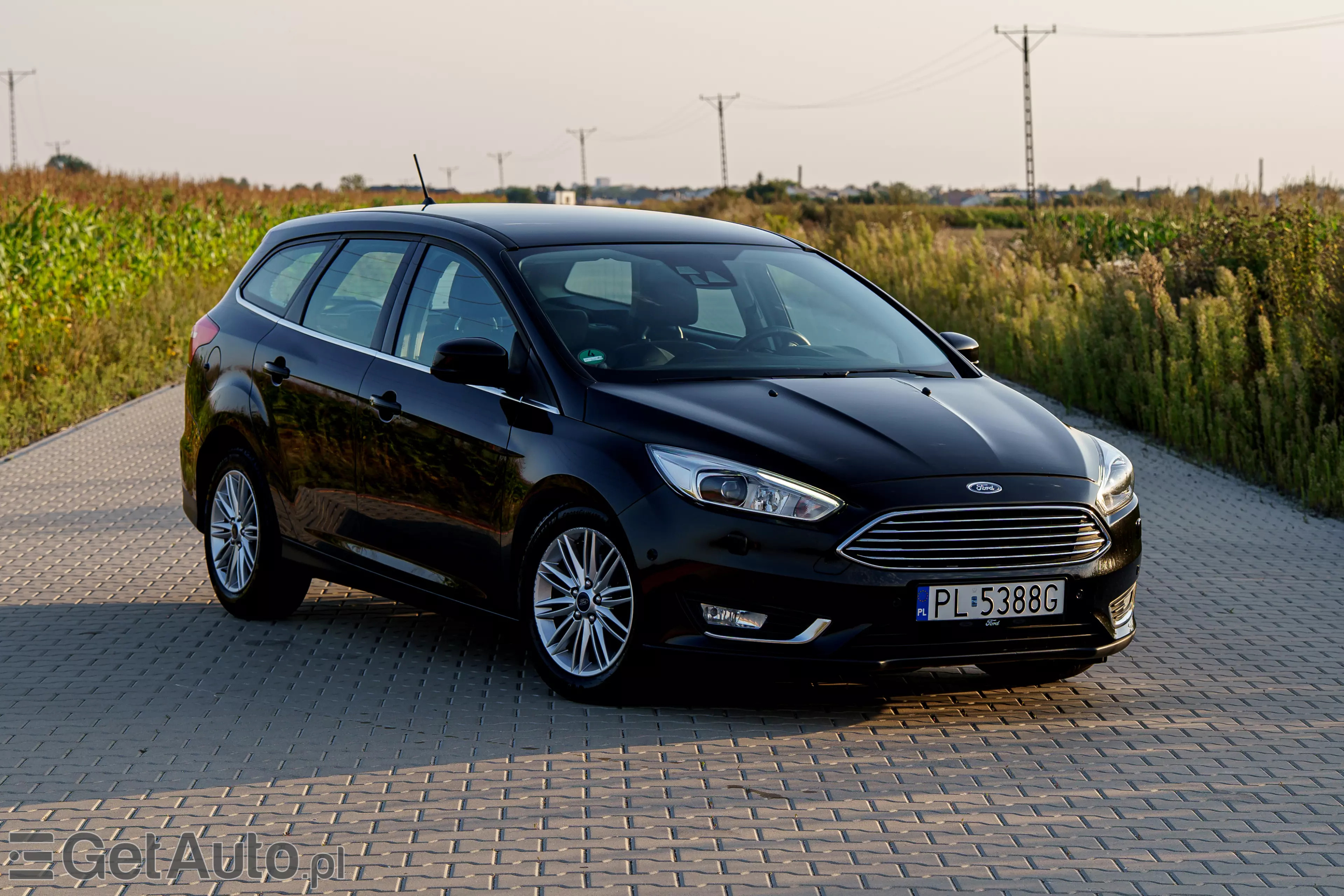 FORD Focus Titanium