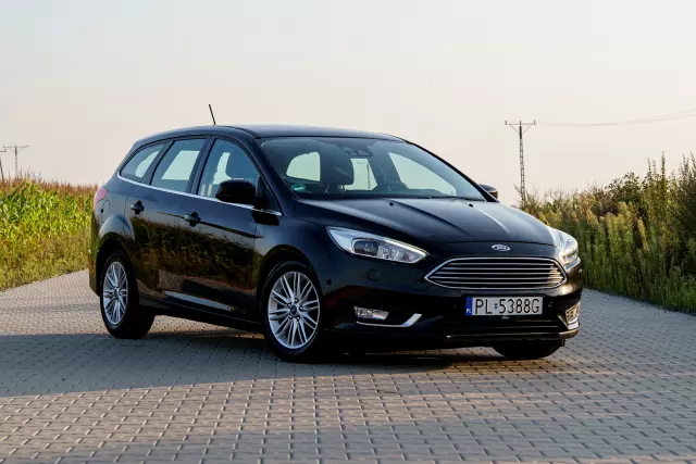 FORD Focus Titanium