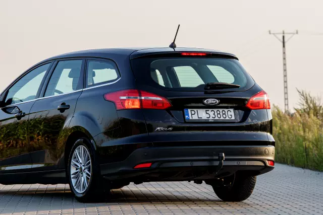 FORD Focus Titanium