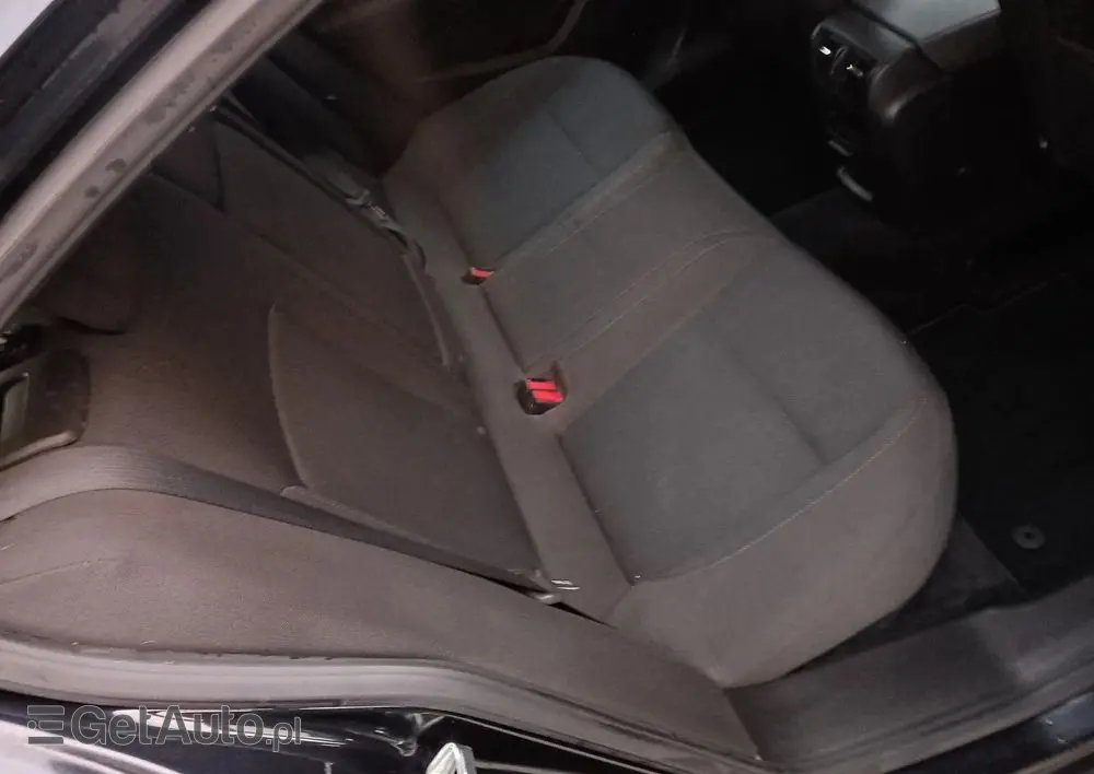 OPEL Insignia 1.8 Design Edition