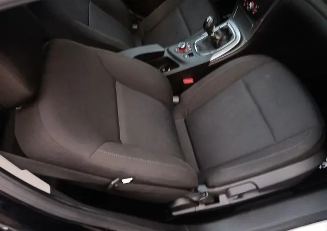 OPEL Insignia 1.8 Design Edition