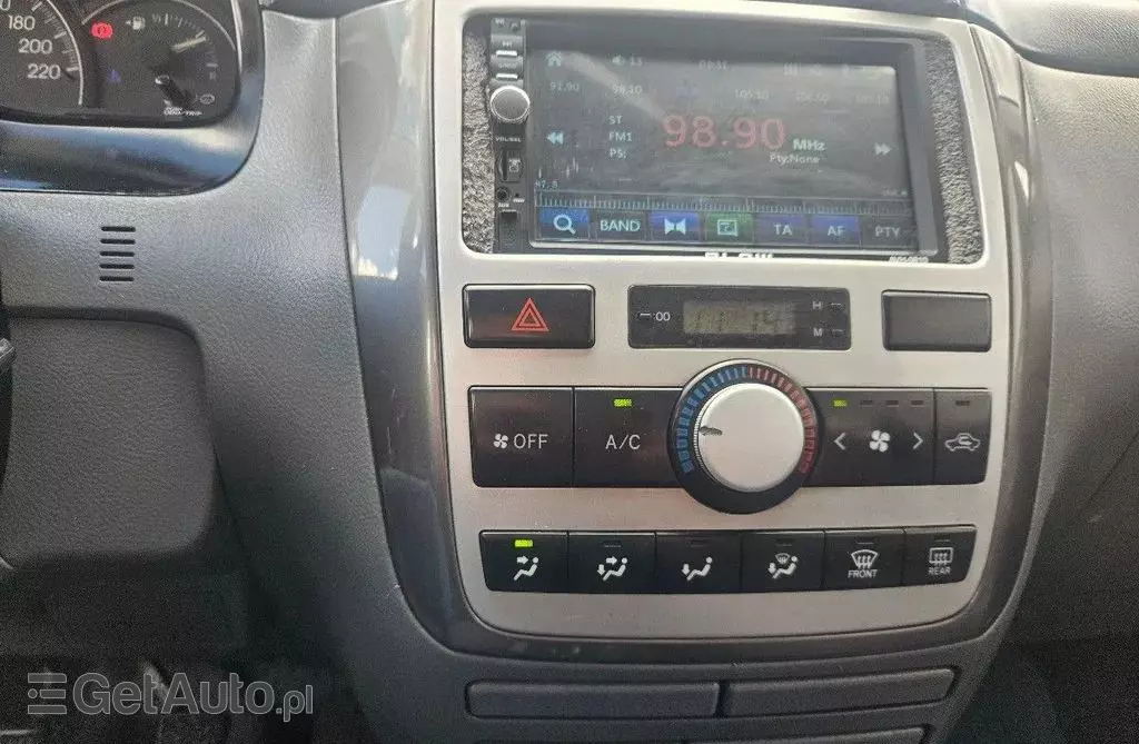 TOYOTA Avensis Verso 