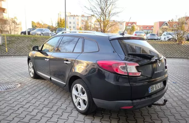 RENAULT Megane 