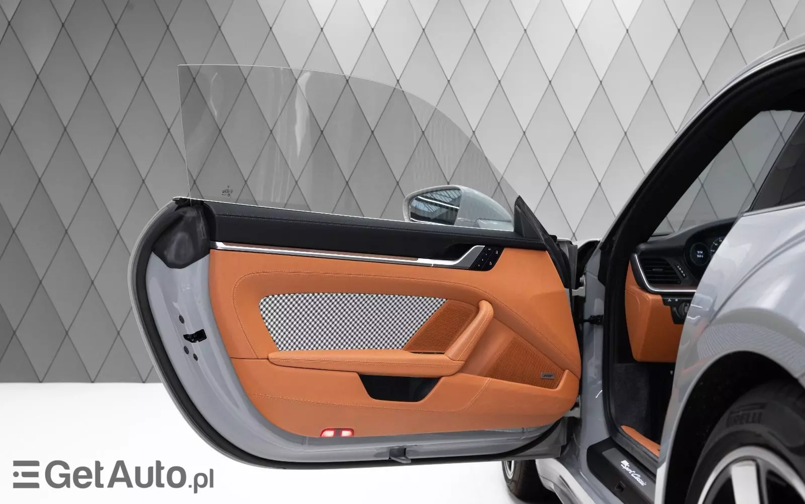 PORSCHE 911 Sport Classic