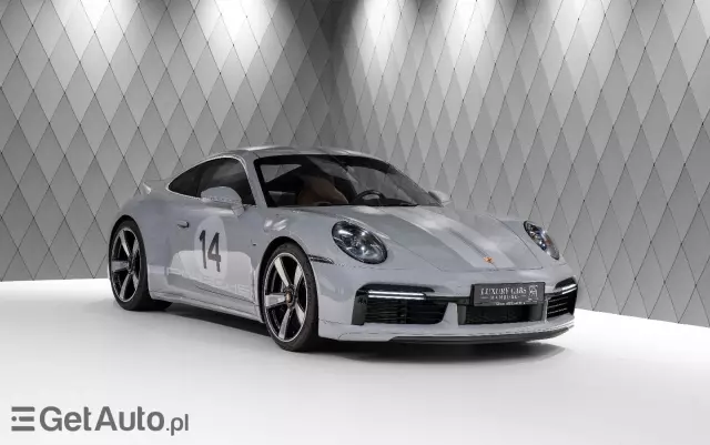 PORSCHE 911 Sport Classic