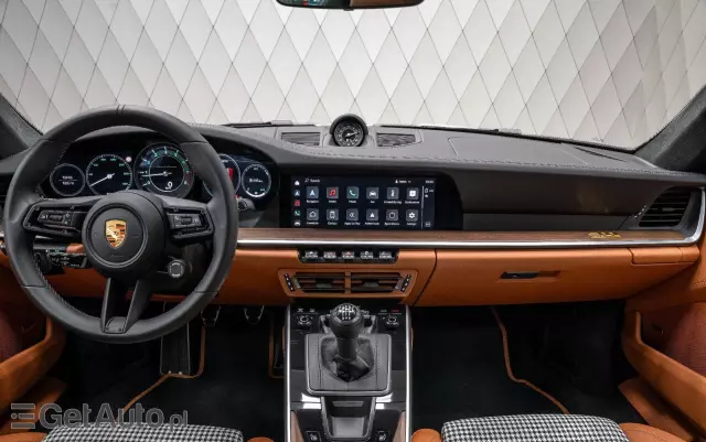 PORSCHE 911 Sport Classic