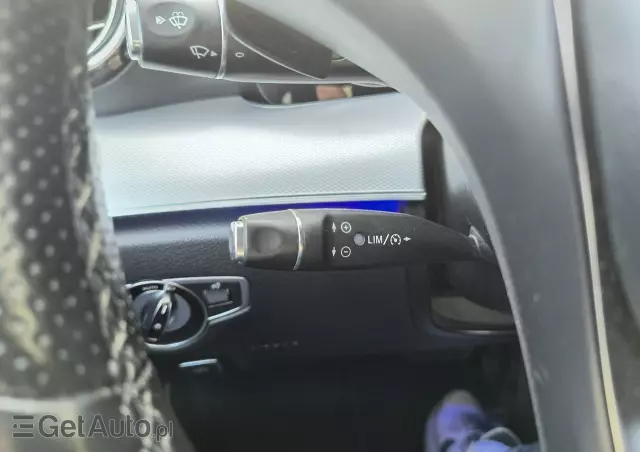 MERCEDES-BENZ Klasa E 400 4-Matic 9G-TRONIC