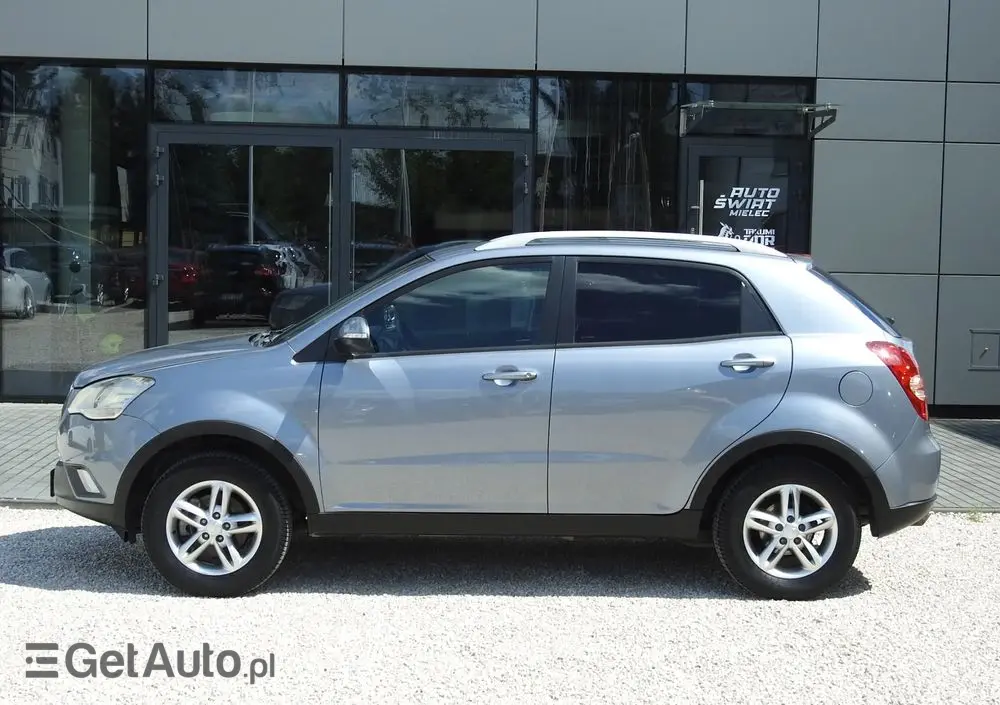 SSANGYONG/KGM Korando 2.0 2WD Quartz