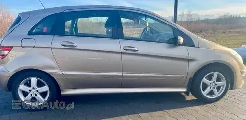 MERCEDES-BENZ Klasa B 