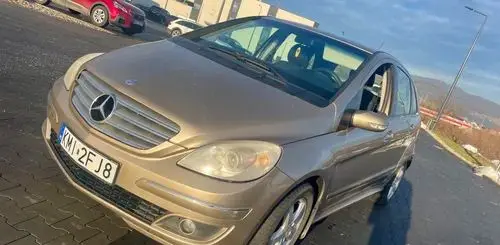 MERCEDES-BENZ Klasa B 