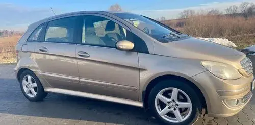 MERCEDES-BENZ Klasa B 