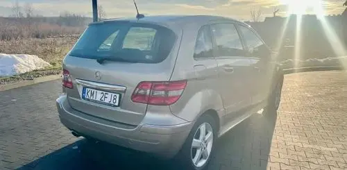 MERCEDES-BENZ Klasa B 