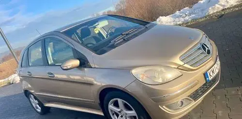 MERCEDES-BENZ Klasa B 