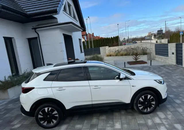 OPEL Grandland X 1.6 T Elegance Business Pack S&S