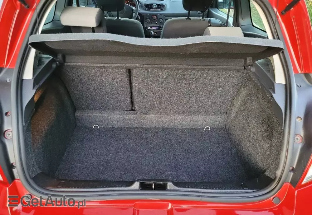 RENAULT Clio 1.2 16V 75 Expression