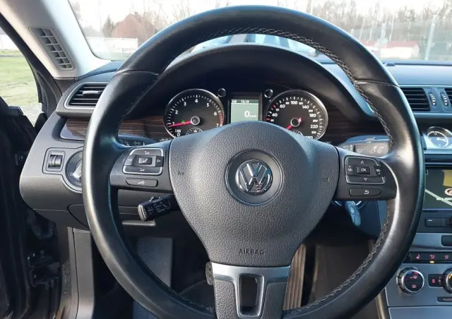 VOLKSWAGEN CC 