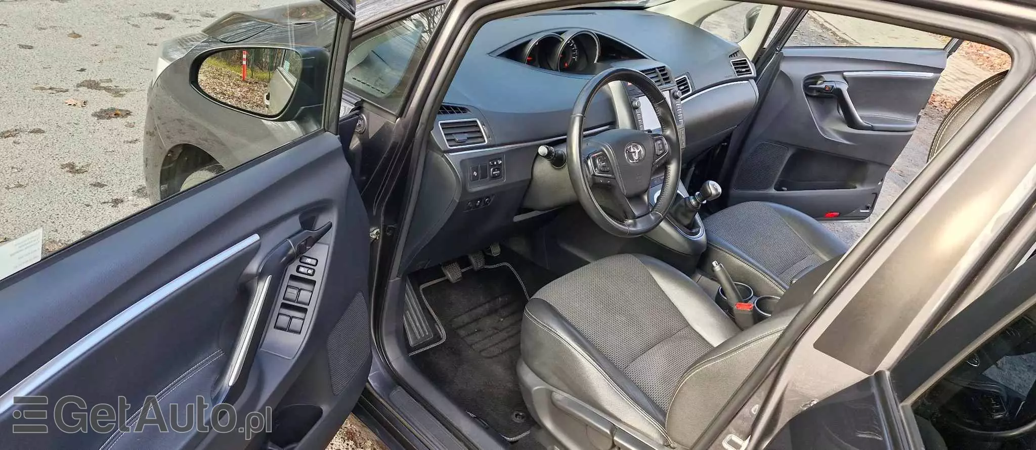 TOYOTA Verso 1.8 Premium 7os EU6