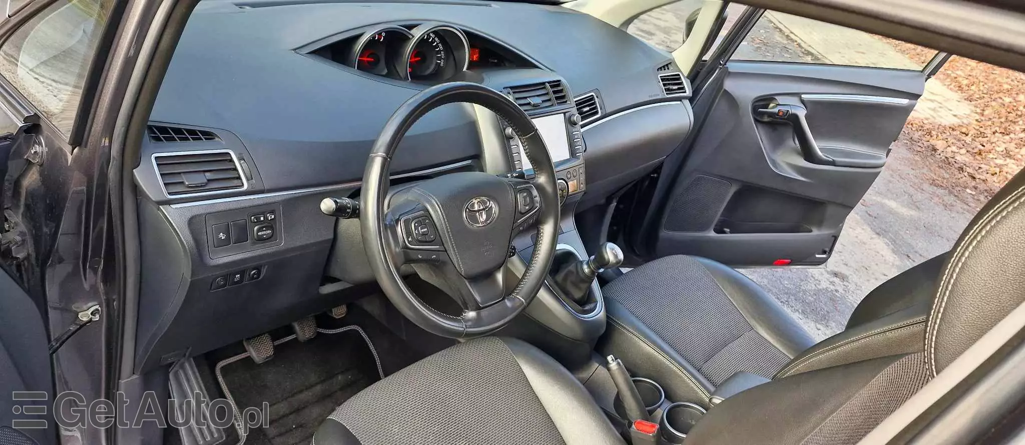 TOYOTA Verso 1.8 Premium 7os EU6