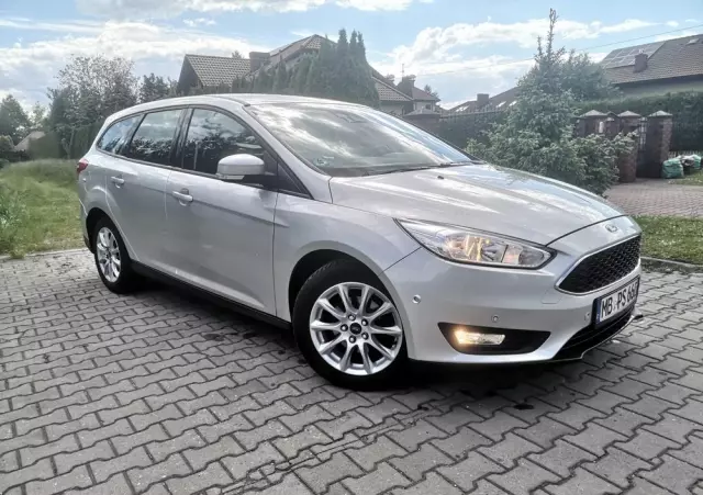 FORD Focus 1.0 EcoBoost Active Business