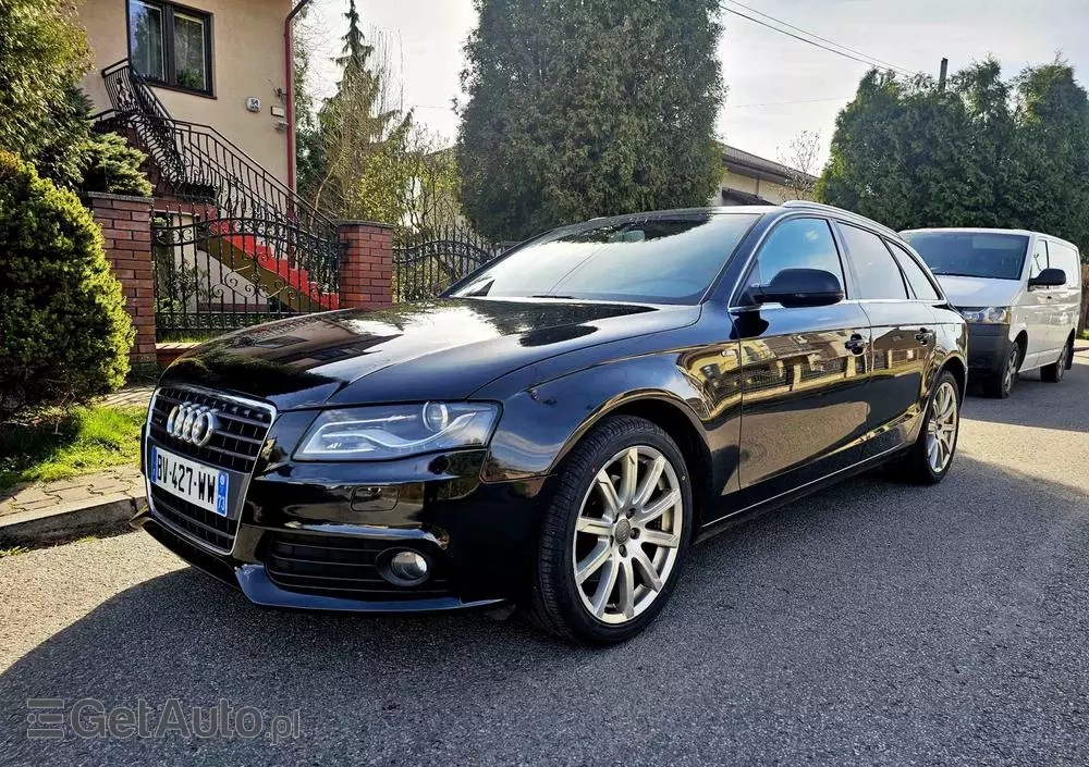 AUDI A4 Avant 2.0 TDI DPF quattro S line Sportpaket (plus)