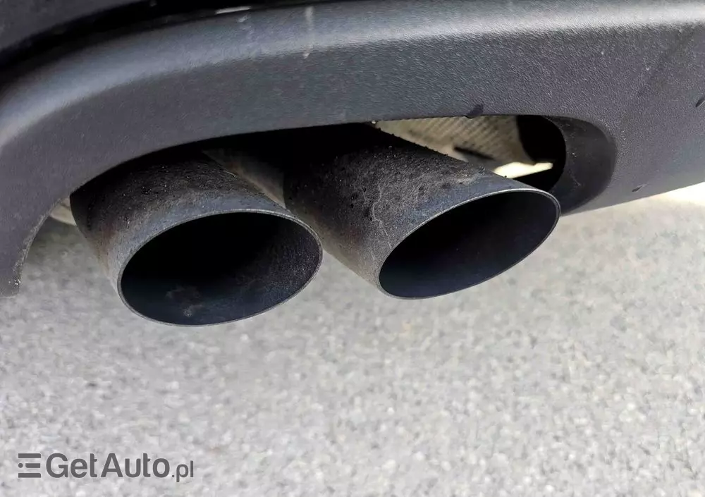 AUDI A4 Avant 2.0 TDI DPF quattro S line Sportpaket (plus)