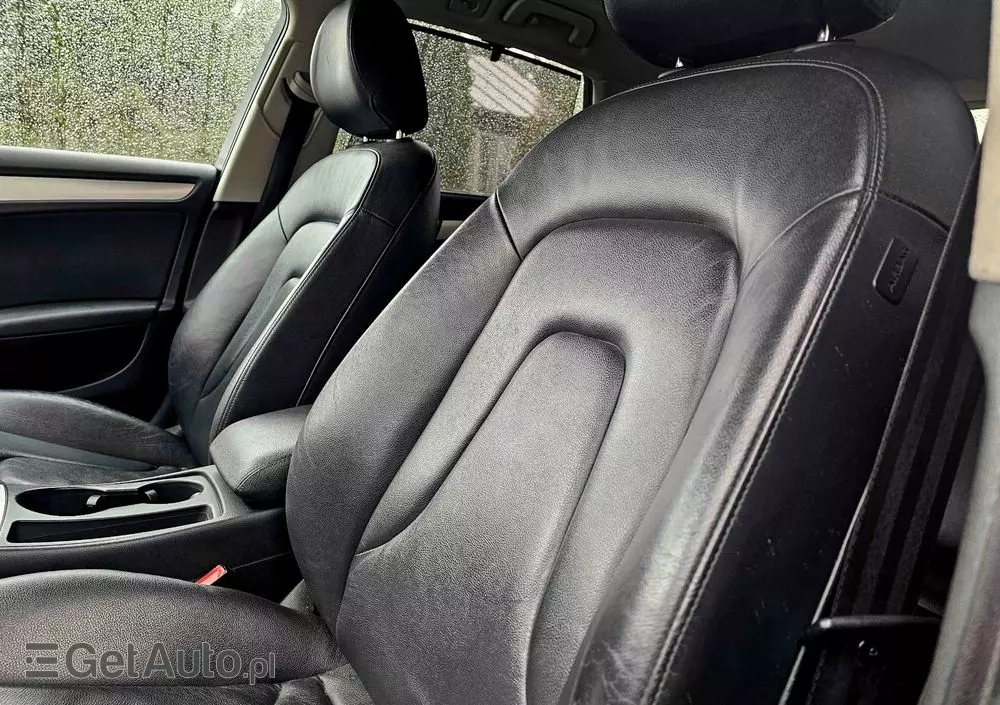 AUDI A4 Avant 2.0 TDI DPF quattro S line Sportpaket (plus)