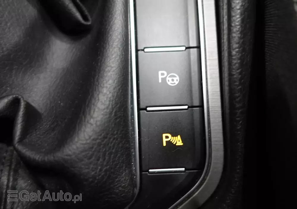 VOLKSWAGEN Golf Sportsvan 1.4 TSI (BlueMotion Technology) Comfortline