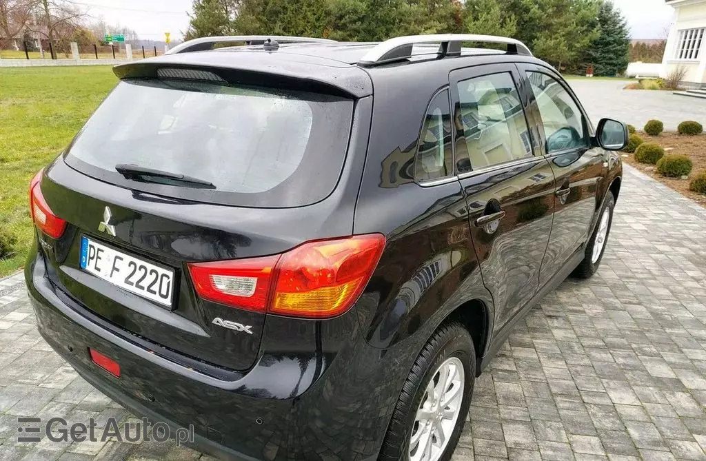 MITSUBISHI ASX 