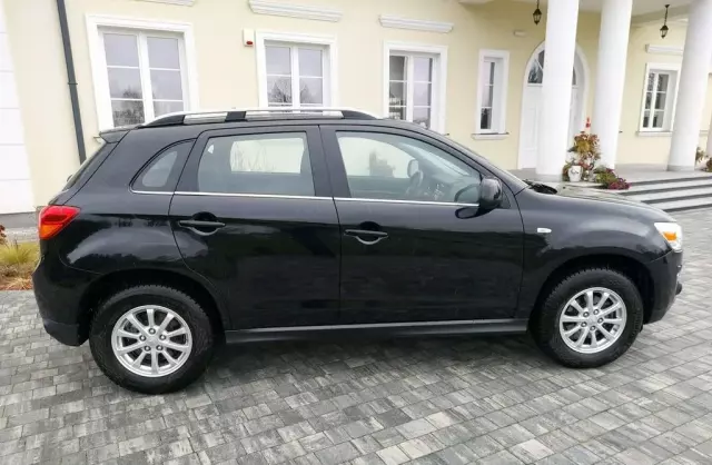MITSUBISHI ASX 