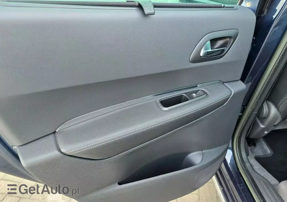 PEUGEOT 3008 1.6 THP Allure