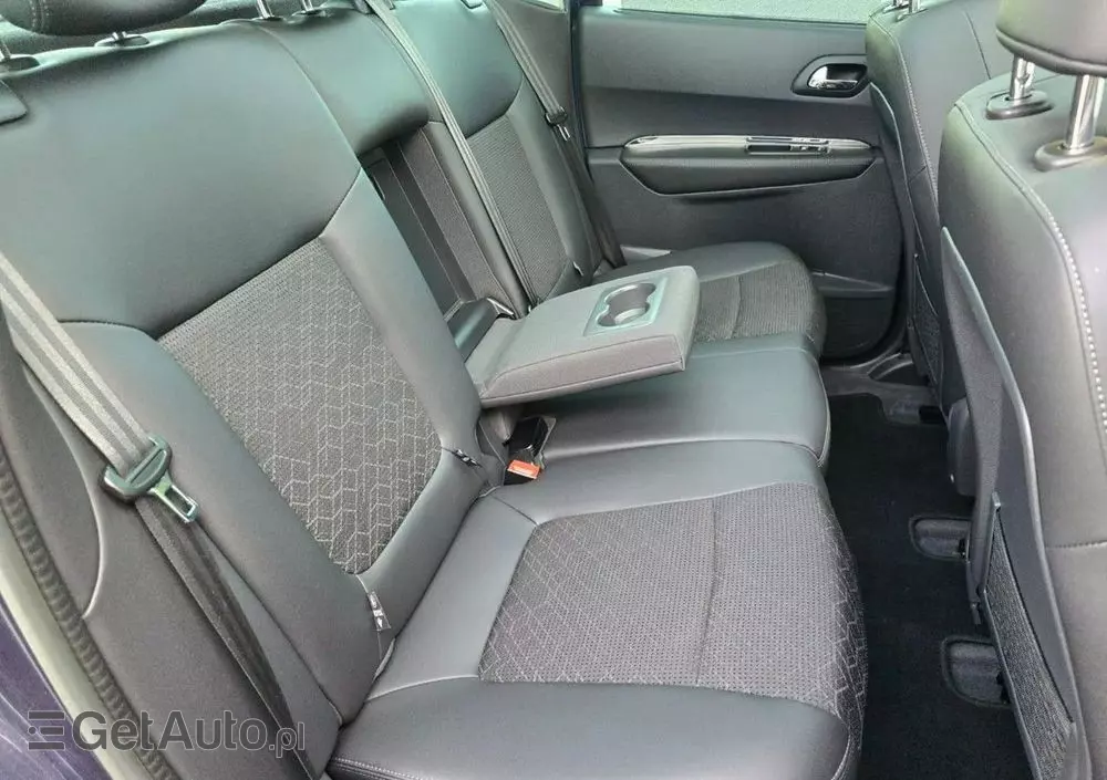 PEUGEOT 3008 1.6 THP Allure