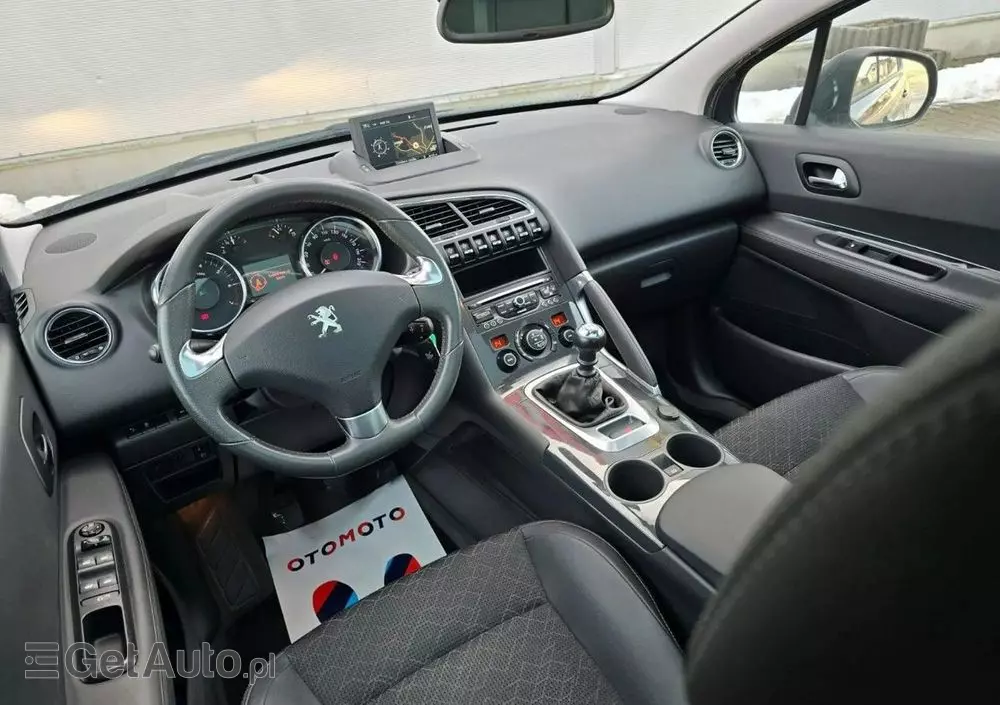 PEUGEOT 3008 1.6 THP Allure