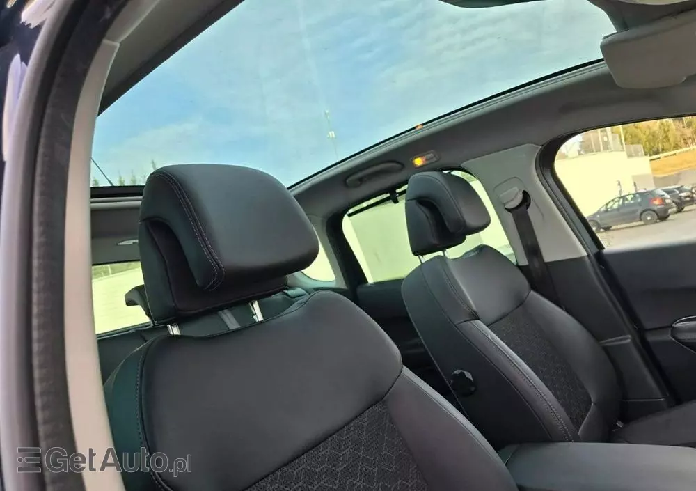 PEUGEOT 3008 1.6 THP Allure