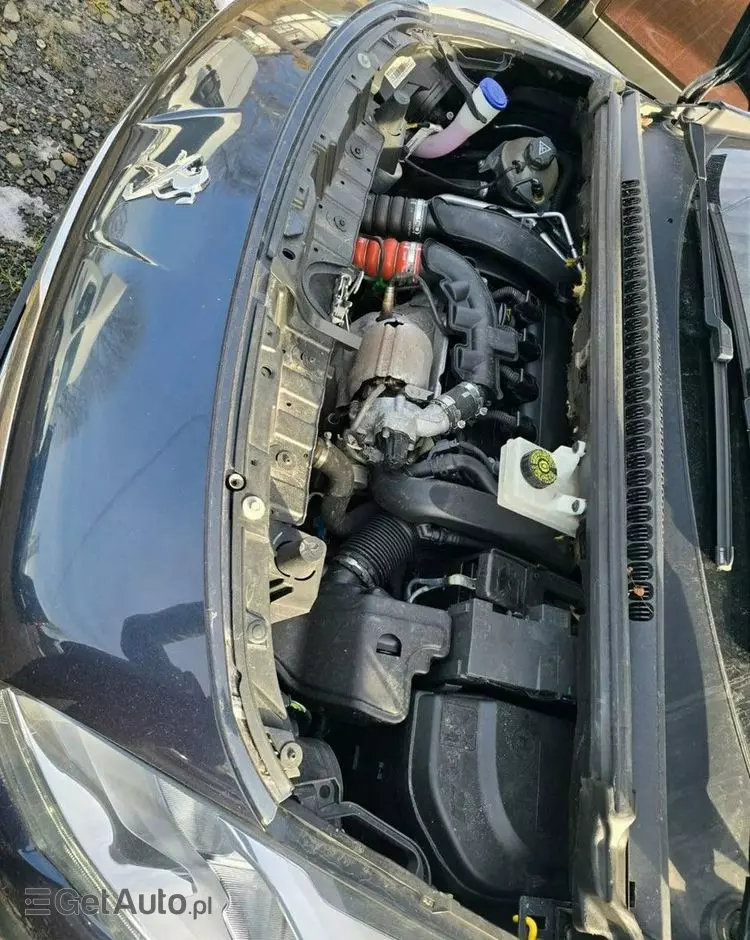 PEUGEOT 3008 1.6 THP Allure