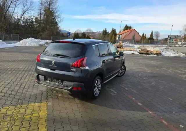 PEUGEOT 3008 1.6 THP Allure