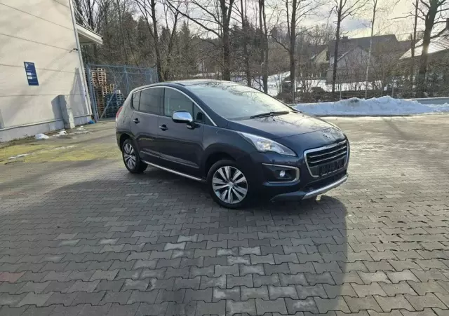 PEUGEOT 3008 1.6 THP Allure