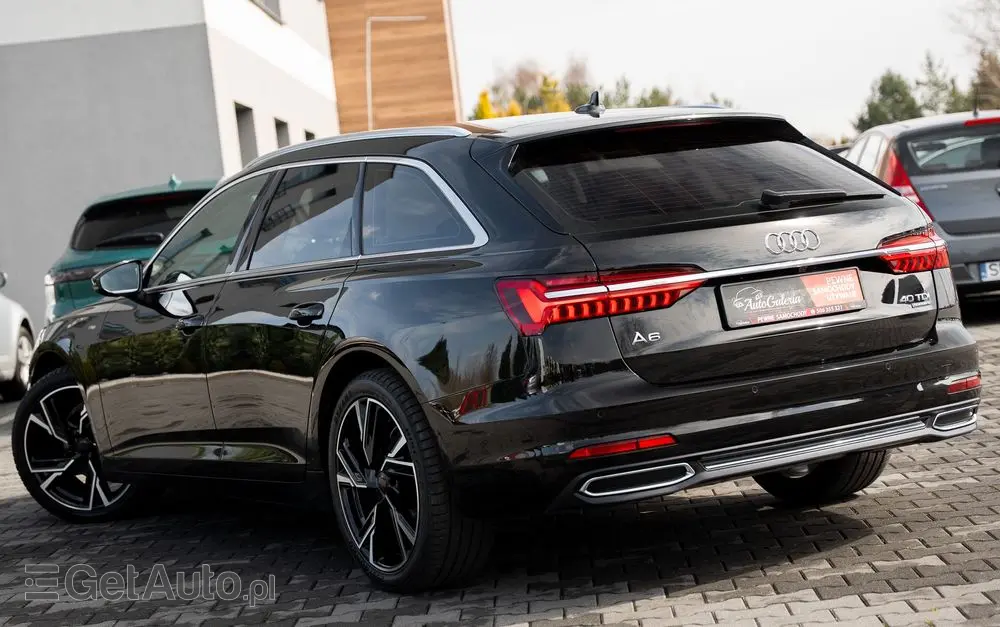 AUDI A6 Avant 40 TDI quattro S tronic sport
