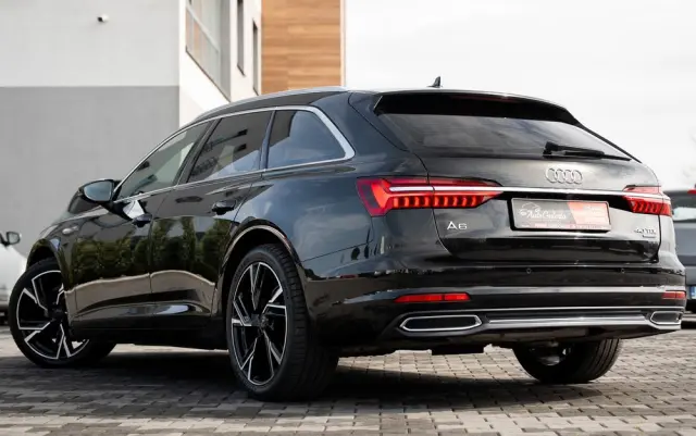 AUDI A6 Avant 40 TDI quattro S tronic sport