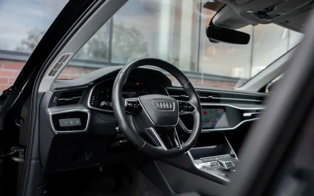 AUDI A6 Avant 40 TDI quattro S tronic sport
