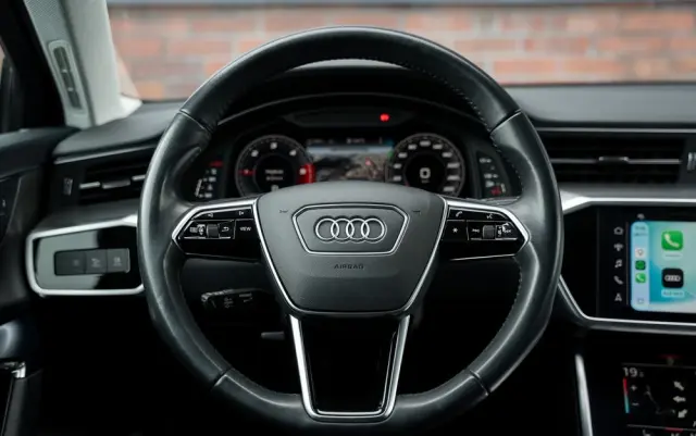 AUDI A6 Avant 40 TDI quattro S tronic sport