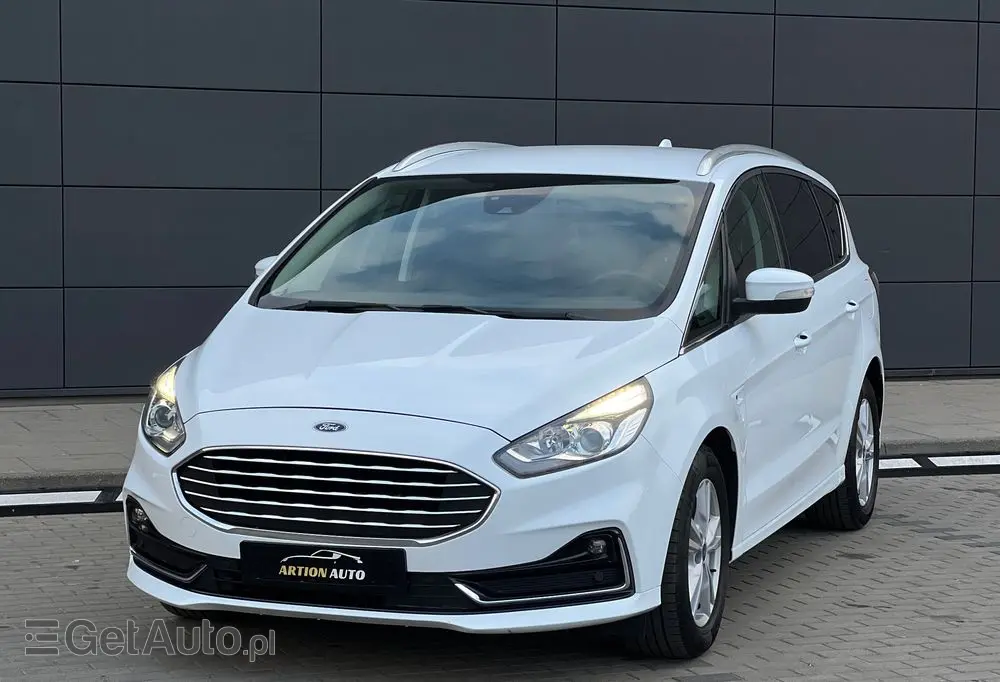FORD S-Max 2.0 TDCi Titanium PowerShift