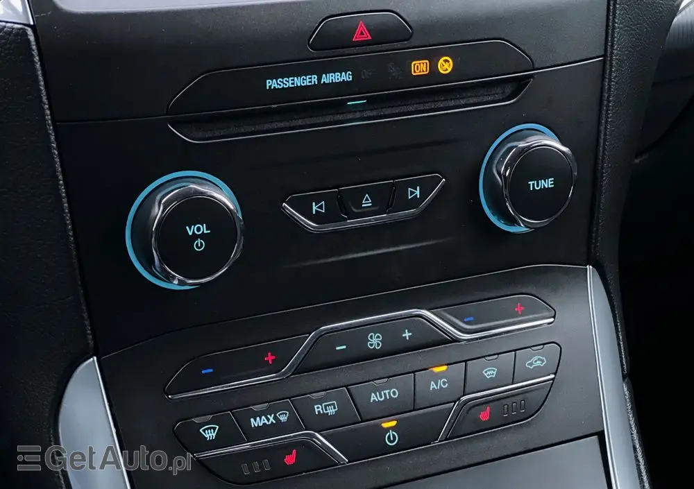 FORD S-Max 2.0 TDCi Titanium PowerShift