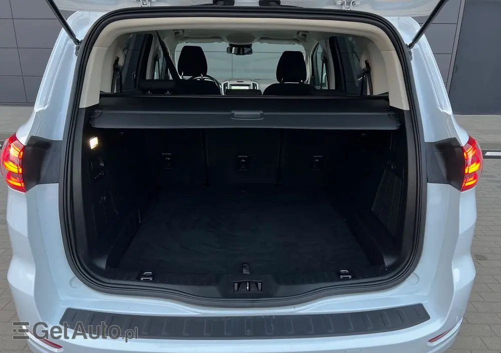 FORD S-Max 2.0 TDCi Titanium PowerShift