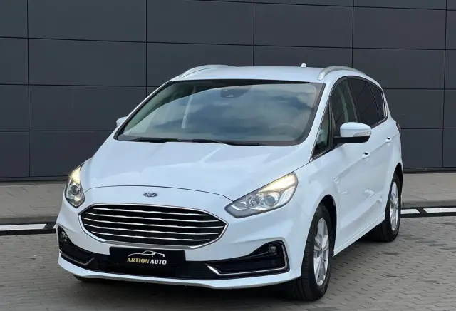 FORD S-Max 2.0 TDCi Titanium PowerShift