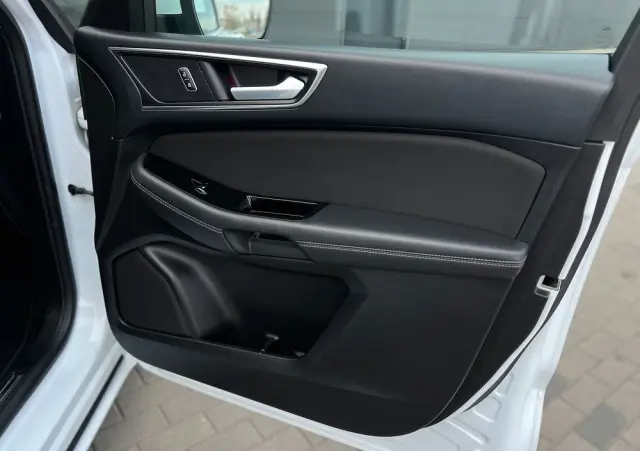 FORD S-Max 2.0 TDCi Titanium PowerShift