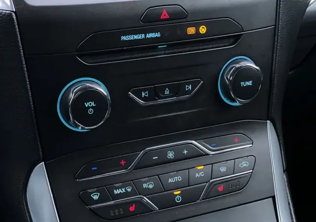 FORD S-Max 2.0 TDCi Titanium PowerShift