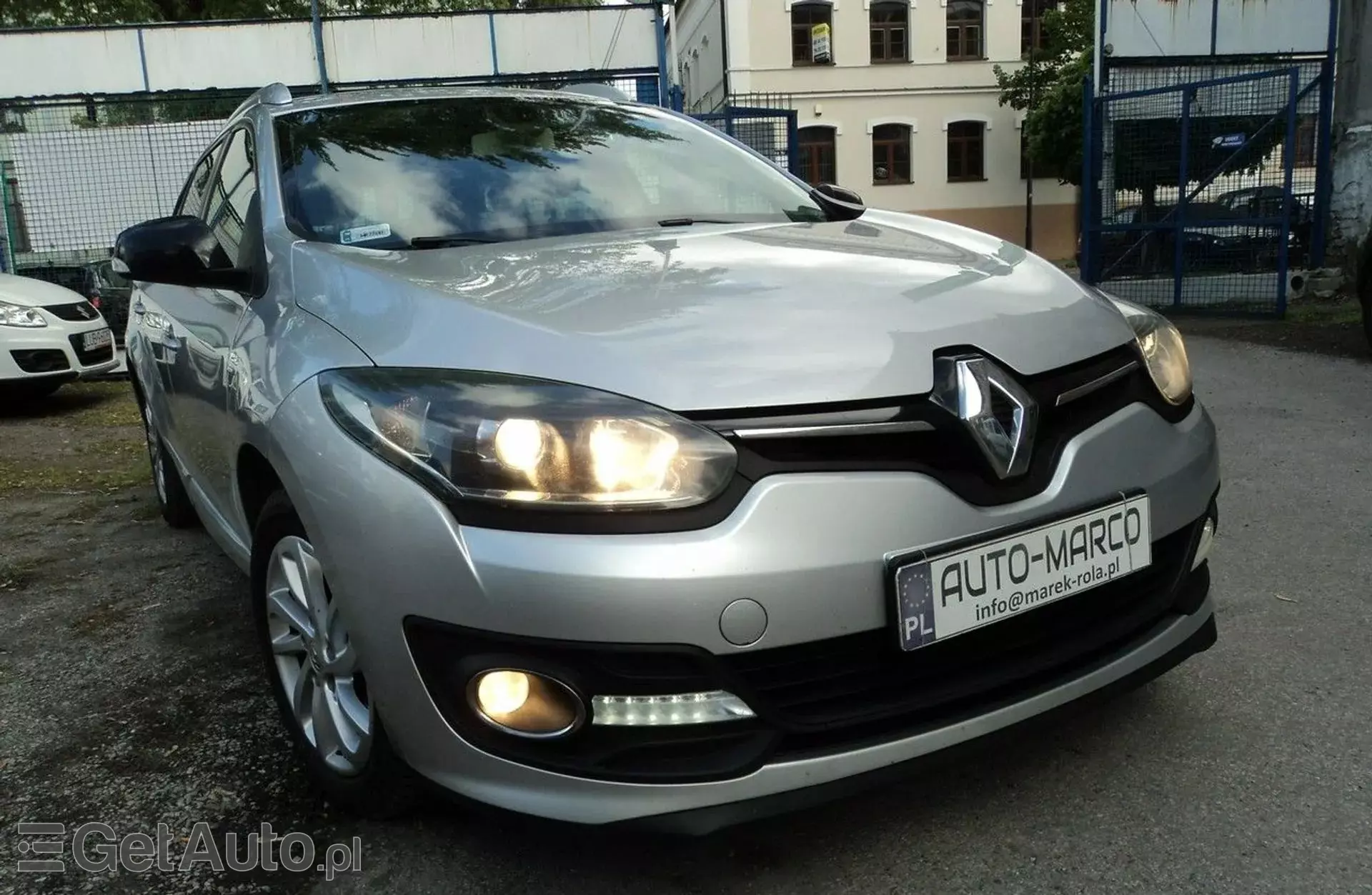 RENAULT Megane 